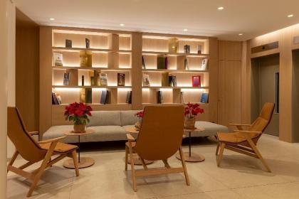 Apart-hotel Serrano Recoletos - image 3