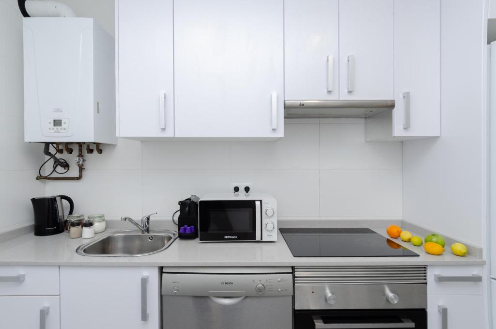 Vallecano Apartments by Olala Homes - image 4