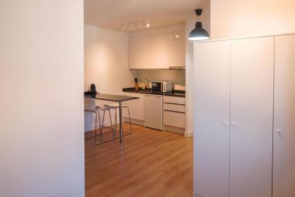 Cozy and Convenient Studio Near Airport - image 5