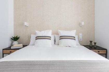 Maderas Apartments by Olala Homes - image 16