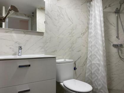 Aluche Aparment A - image 11