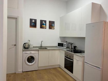 Aluche Aparment A - image 12