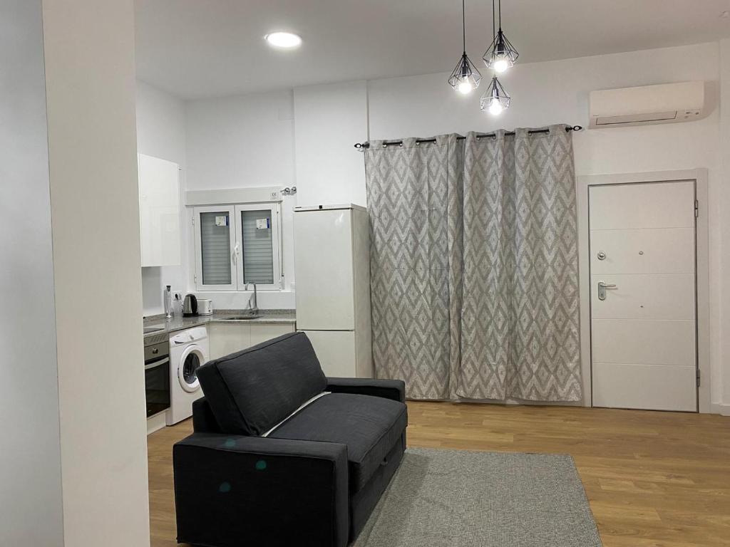 Aluche Aparment B - main image