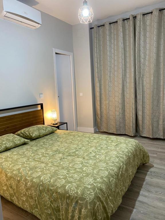 Madrid Binefar Aparment - image 2