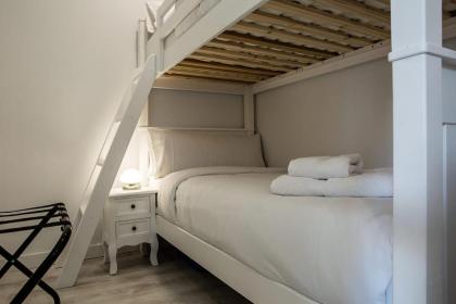 Modern 3BDR 2Bath in La Latina 10mins to metro - image 12