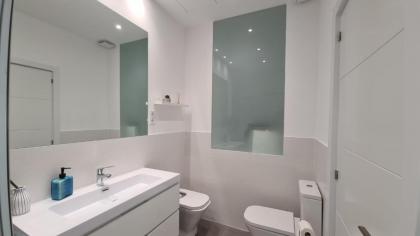 Oshun - Cozy Apartment in Malasaña - image 12
