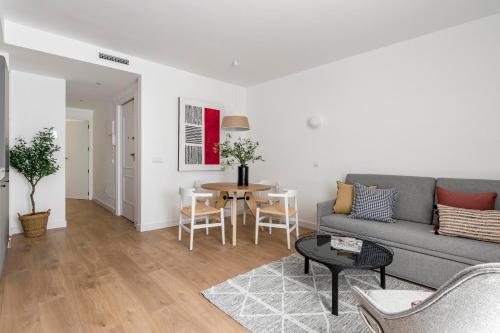 Madrid Sur Apartments by Olala Homes - image 5