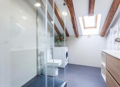 MIT House Canalejas en Madrid - image 10