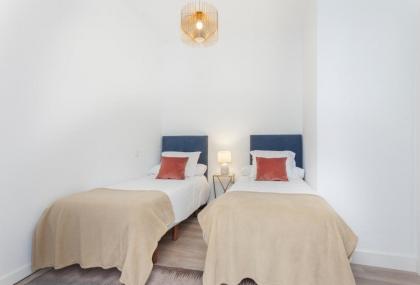 MIT House Canalejas en Madrid - image 22