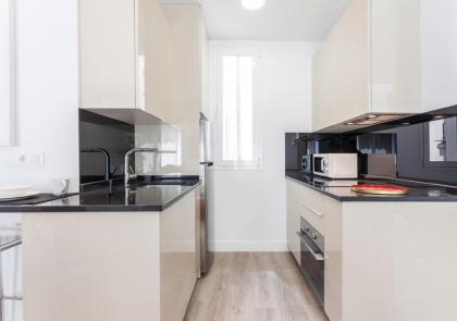 MIT House Canalejas en Madrid - image 25