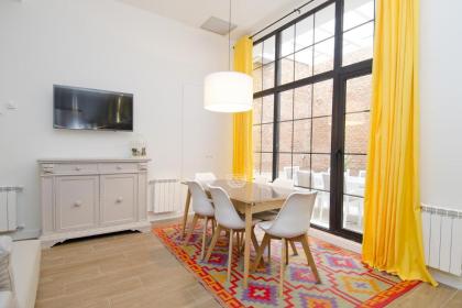MIT House NoMad Latina en Madrid - image 2