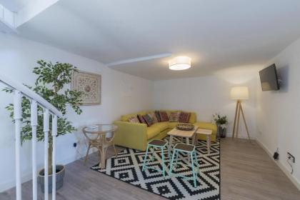 MIT House Plaza Mayor Attic en Madrid - image 10