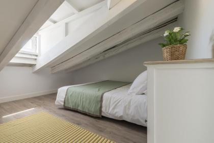 MIT House Plaza Mayor Attic en Madrid - image 14
