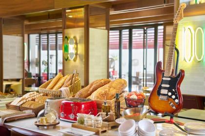 Hard Rock Hotel Madrid - image 23
