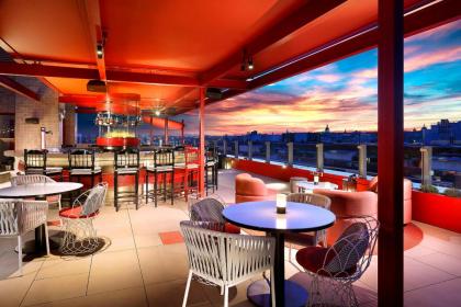 Hard Rock Hotel Madrid - image 24