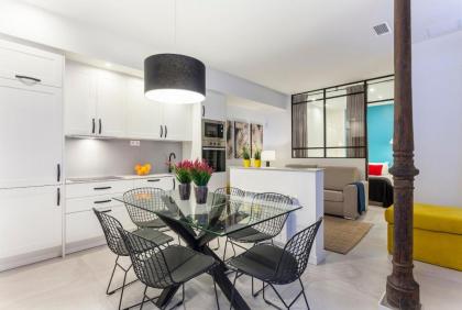 MIT House Patio en Madrid - image 26