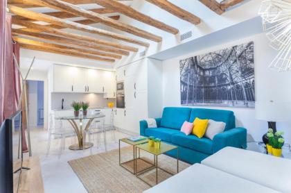 MIT House Patio en Madrid - image 9