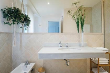 HOMEABOUT PREMIUM ROYAL PALACE Penthouse - image 8