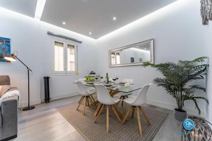 Boutique Madrid Center Apartment - image 22