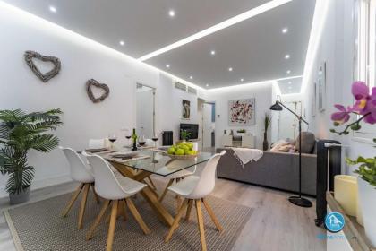 Boutique Madrid Center Apartment - image 23