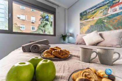 Super Deluxe Villa with FREE Parking Madrid Center - image 24