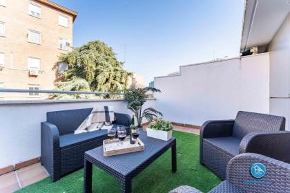 Super Deluxe Villa with FREE Parking Madrid Center - image 25