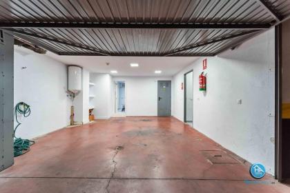 Super Deluxe Villa with FREE Parking Madrid Center - image 30