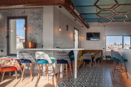 Hostal Juliette-Gran Via - image 2
