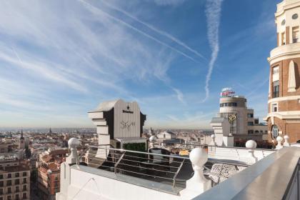 Hostal Juliette-Gran Via - image 3