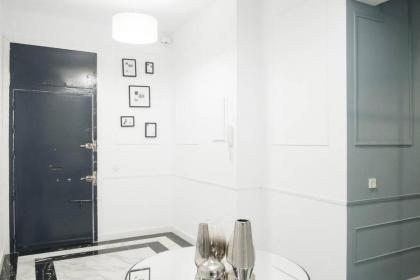 Apartamentos Plaza de Pedro Zerolo III - image 22
