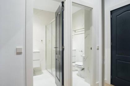 Apartamentos Plaza de Pedro Zerolo III - image 27
