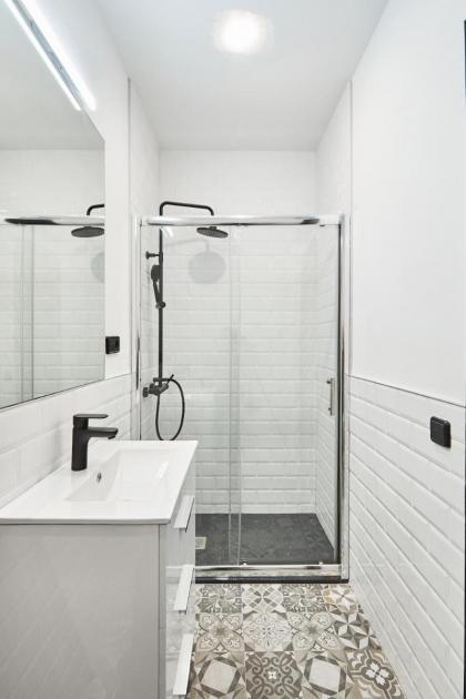 SERRANO ELEGANCE by Presidence Rentals - image 24