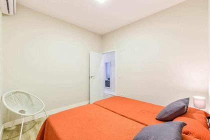 Acogedor Apartamento entre Sol Gran Vía y Palacio - image 11