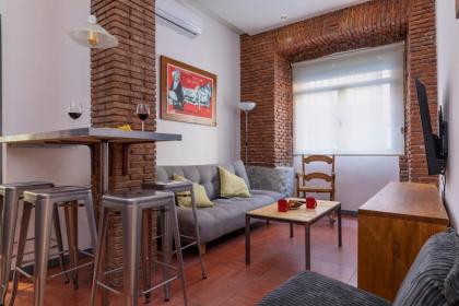 HOMEABOUT IMPERIAL APARTMENT - image 26
