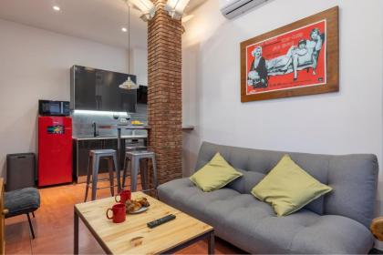 HOMEABOUT IMPERIAL APARTMENT - image 27