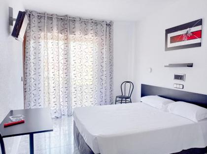 Hostal Lady Ana Maria - image 7
