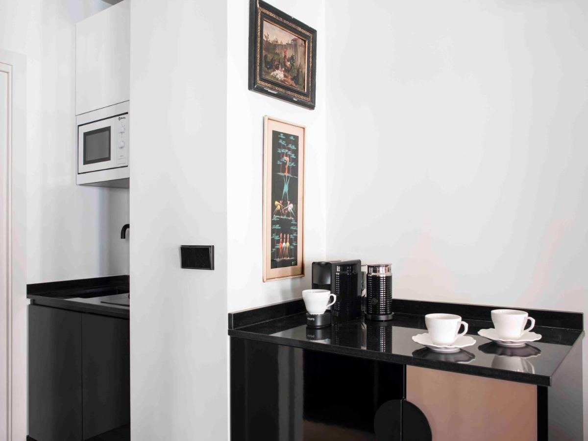 Amor de Dios 17 Boutique Hotel - image 7