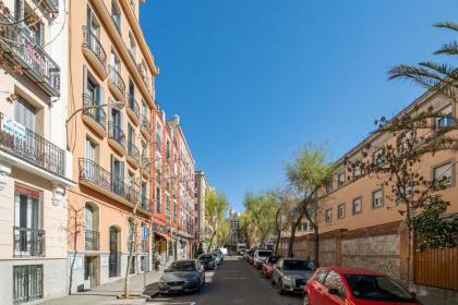 Moncloa Apartment - image 26