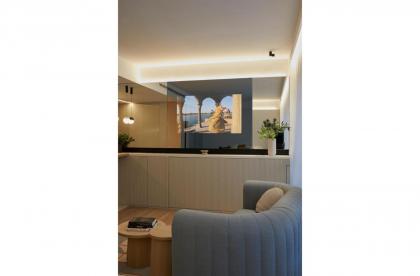 60 Balconies Iconic - image 21