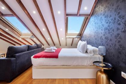 PLAZA MAYOR SUITE by presidence rentals - image 30