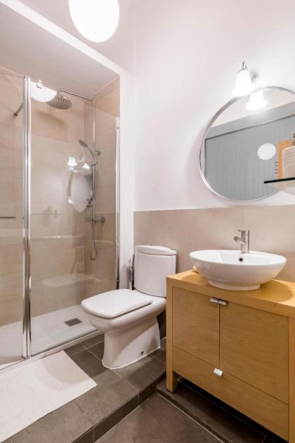 Plaza Mayor Apartment - image 11
