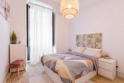 Plaza Mayor Apartment - image 7