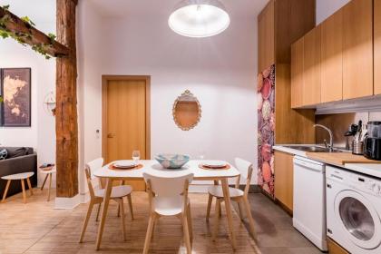 Plaza Mayor Apartment - image 8