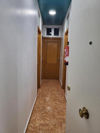 M-A Catrachos Rooms - image 2