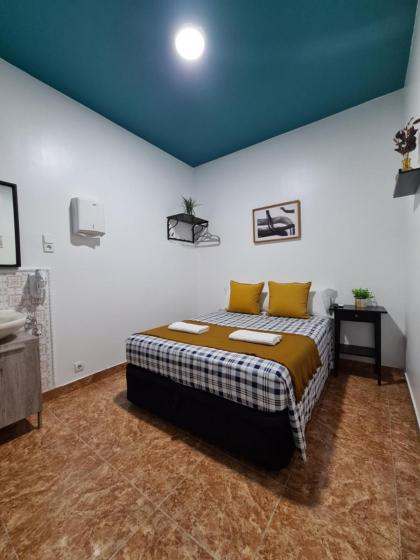 M-A Catrachos Rooms - image 22