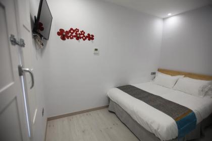 Hostal Palacio Luna-NEW - image 15
