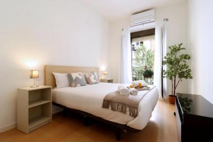 Chueca Jacuzzi by Madflats Collection - image 26