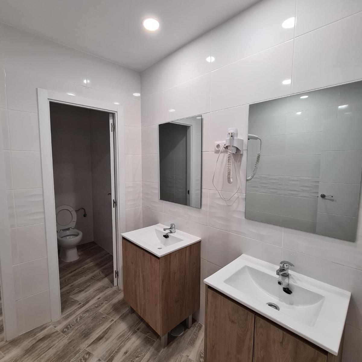 Hostal Las Fronteras - image 2