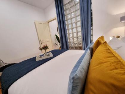 MOLINA - LA LATINA - image 23