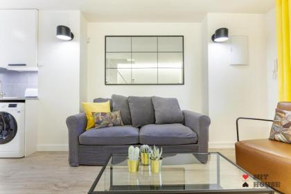 MIT House Retiro V en Madrid - image 2